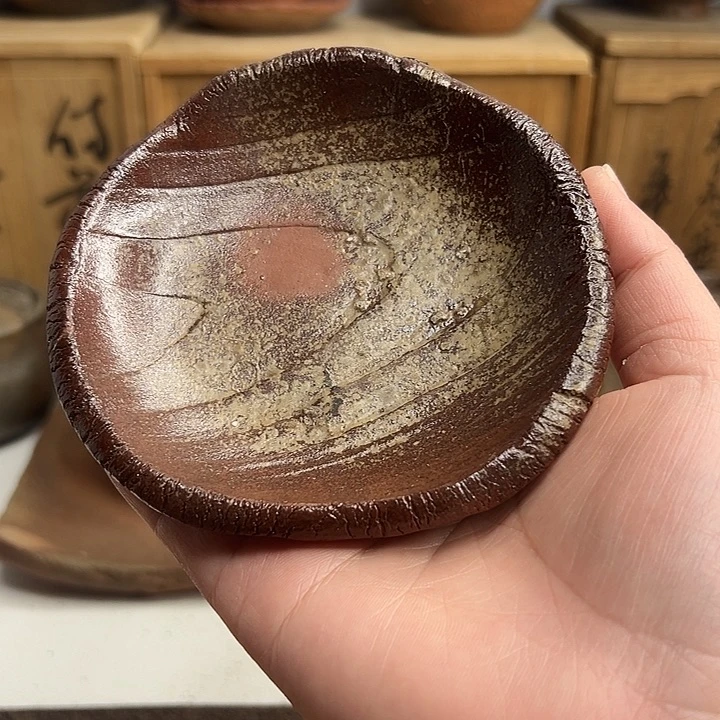 备前烧，手捻杯拖，无款，