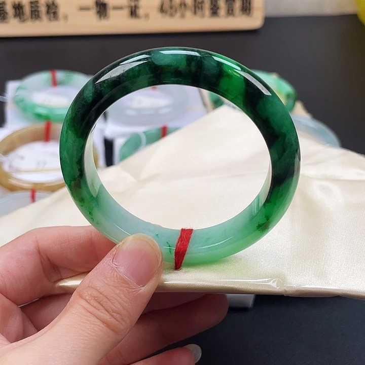 翡翠未镶嵌手镯手镯62