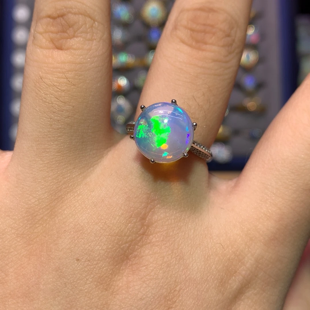 银S925镶嵌欧泊戒指