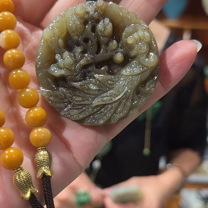 未镶嵌岫玉毛衣链