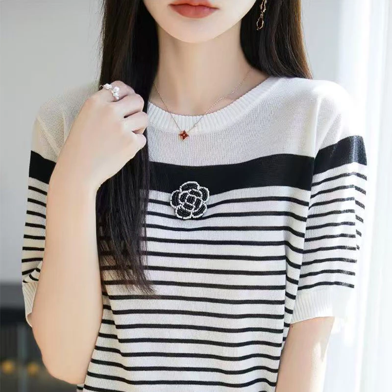 莱赛尔天丝~夏季时尚黑纹针织短袖T恤女圆领拼色半袖上衣2070