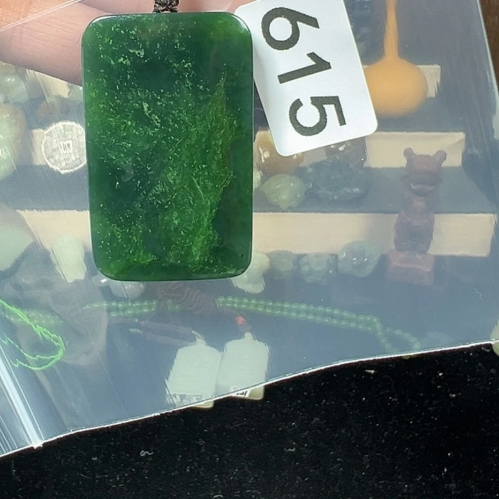 和田玉（碧玉）未镶嵌颈饰