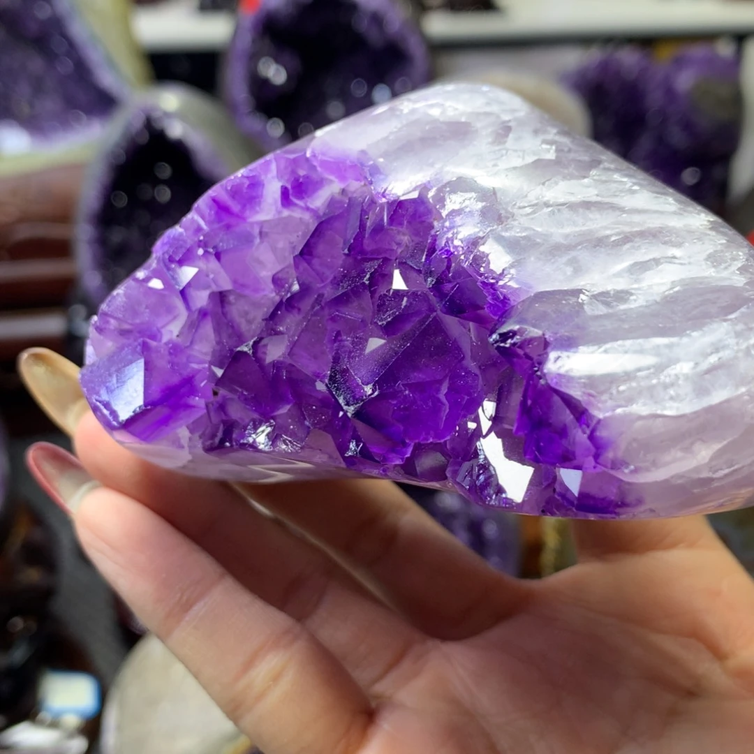 水晶摆件婷未镶嵌