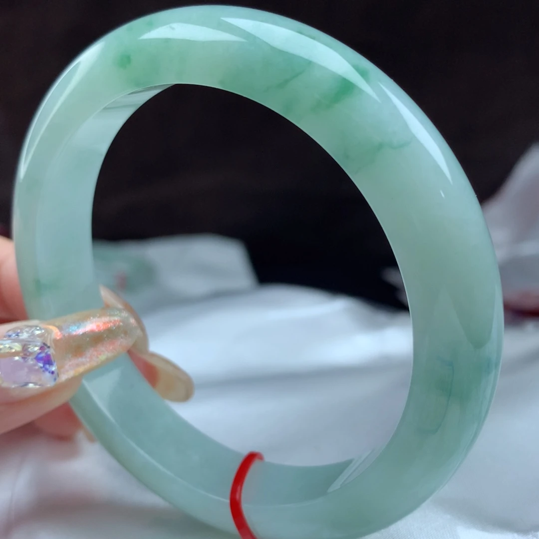 翡翠手镯未镶嵌23352，