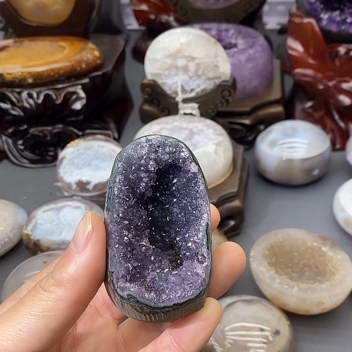 未镶嵌摆件紫晶紫晶