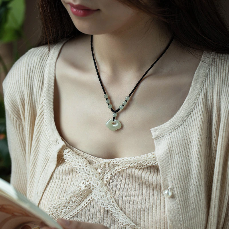 新疆天然和田玉平安锁项炼如意祥云长命锁吊坠高级锁骨炼七夕礼物