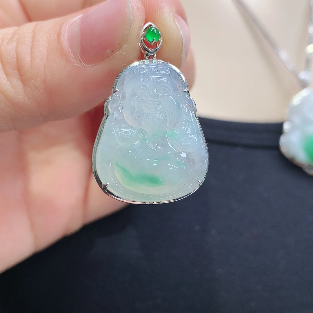 翡翠颈饰18K金镶嵌财神爷