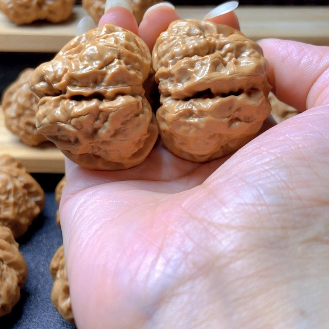 戒***乐吊坠文玩核桃蛤蟆头