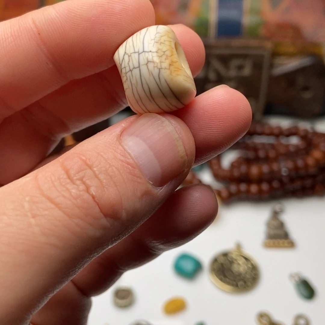 玻璃颈饰邓*良藏传精品小元素的话说，