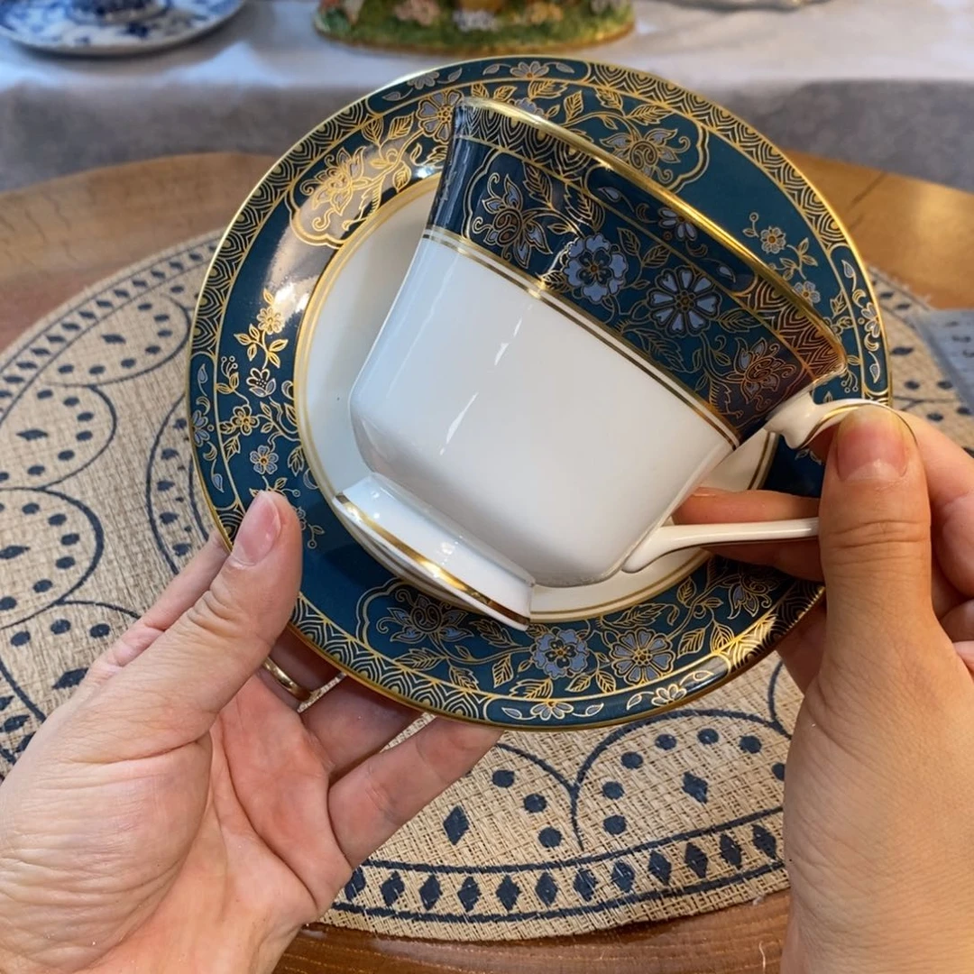 瓷器哈哈哈哈哈哈哈