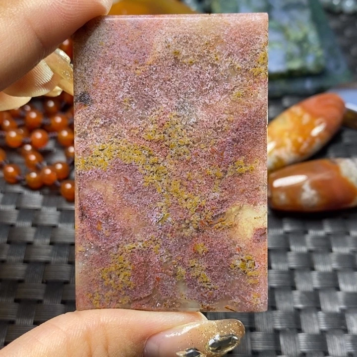 【闪购商品】玛瑙/玉髓颈饰未镶嵌斯****特