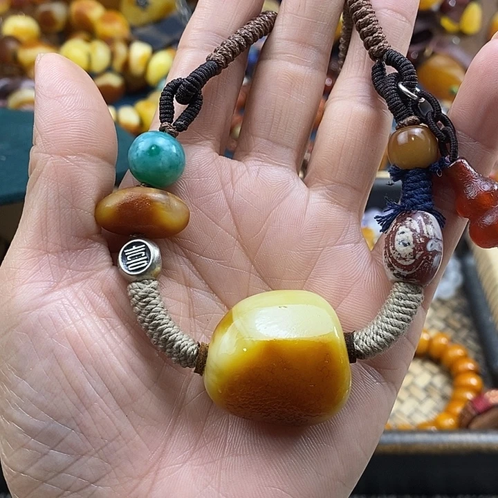 蜜蜡项链未镶嵌项链