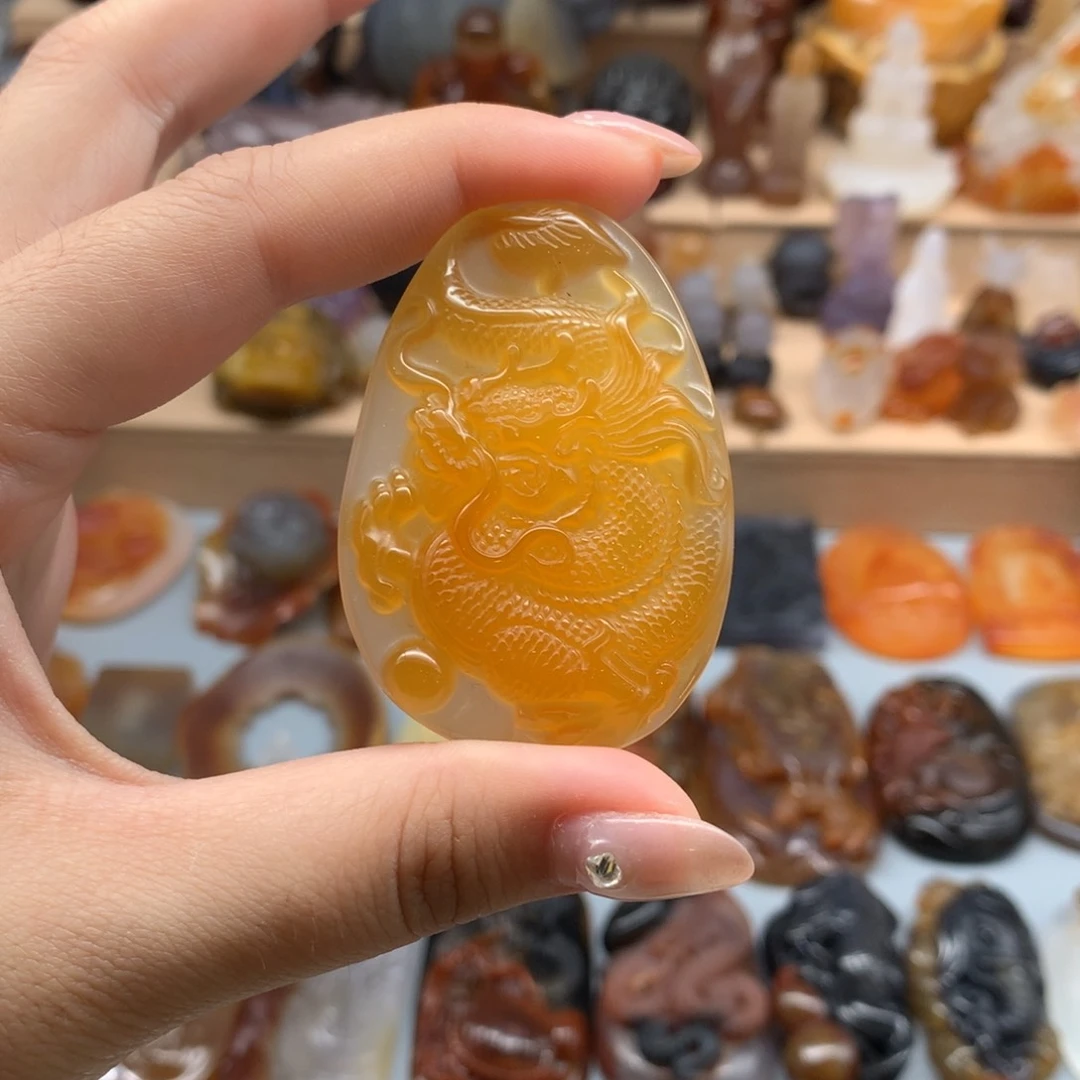 玛瑙/玉髓颈饰未镶嵌