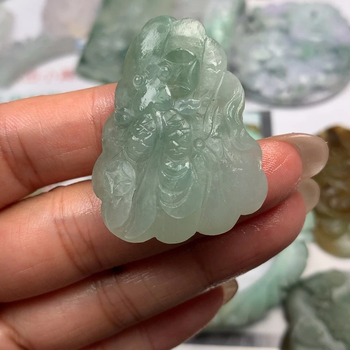 定制翡翠未镶嵌翡翠