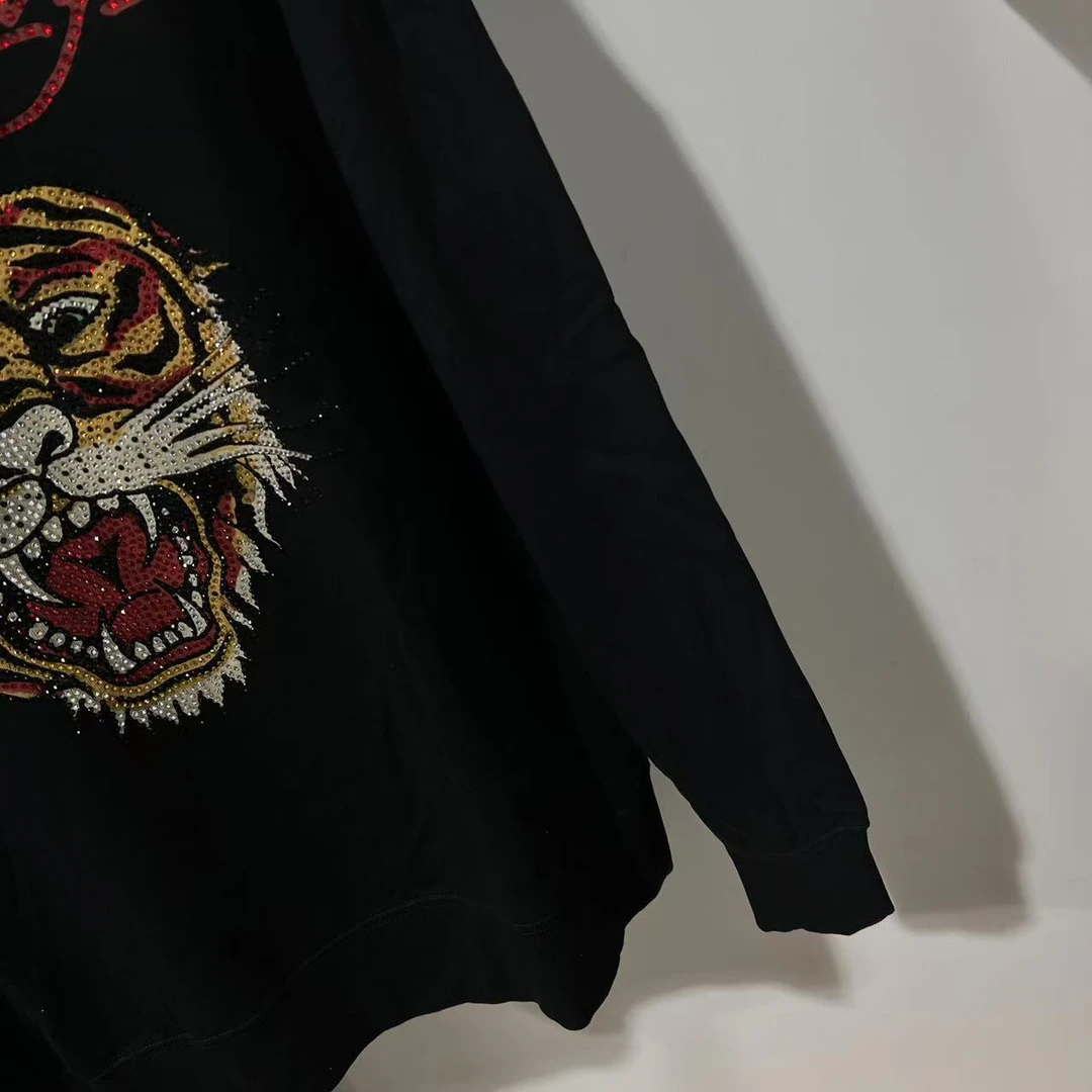 EH 潮牌秋季男款虎头烫钻印花休闲长袖卫衣 WM019