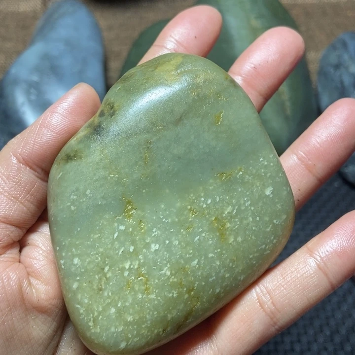 未镶嵌和田玉挂件