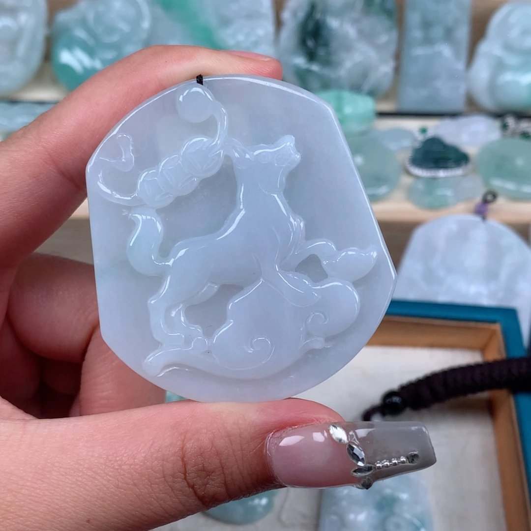 翡翠未镶嵌颈饰天然翡翠