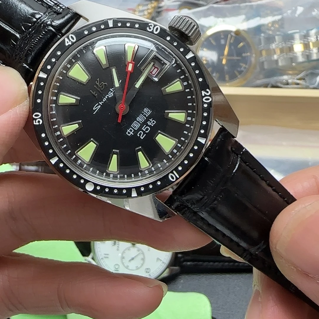 风***秋孤品闪购手表一个