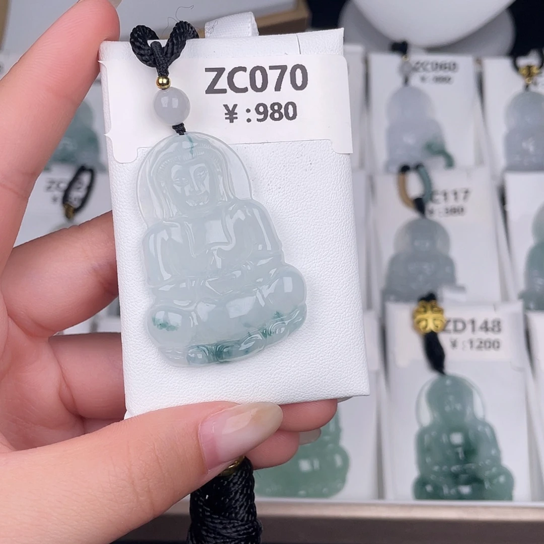 翡翠未镶嵌颈饰zc070