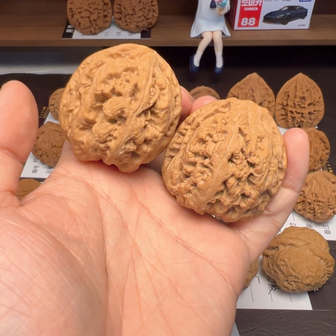 文玩核桃把件正***苏大粗筋46+