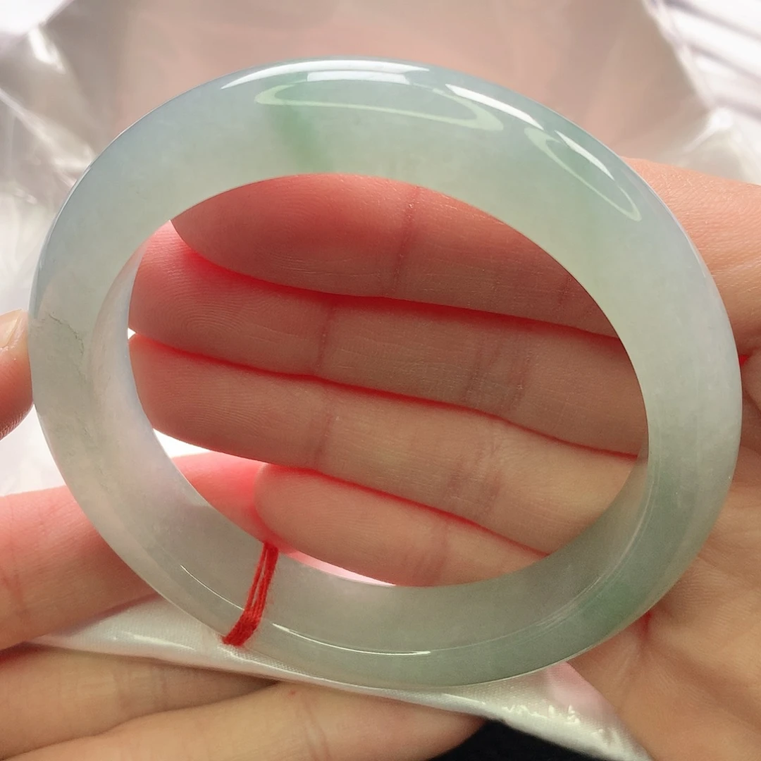 翡翠未镶嵌手镯缅甸5556