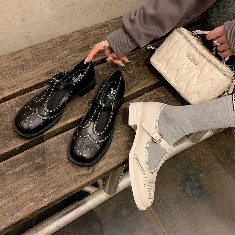 牛皮~3cm时尚百搭低跟粗跟真皮浅口复古雕花玛丽珍圆头乐福单鞋女