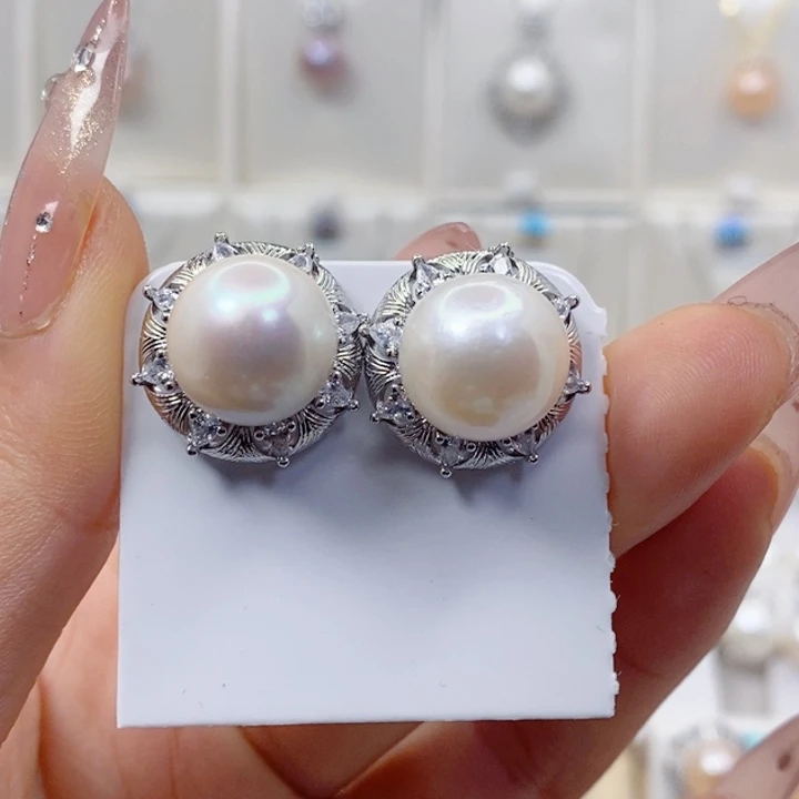 银S925镶嵌耳饰淡水珍珠