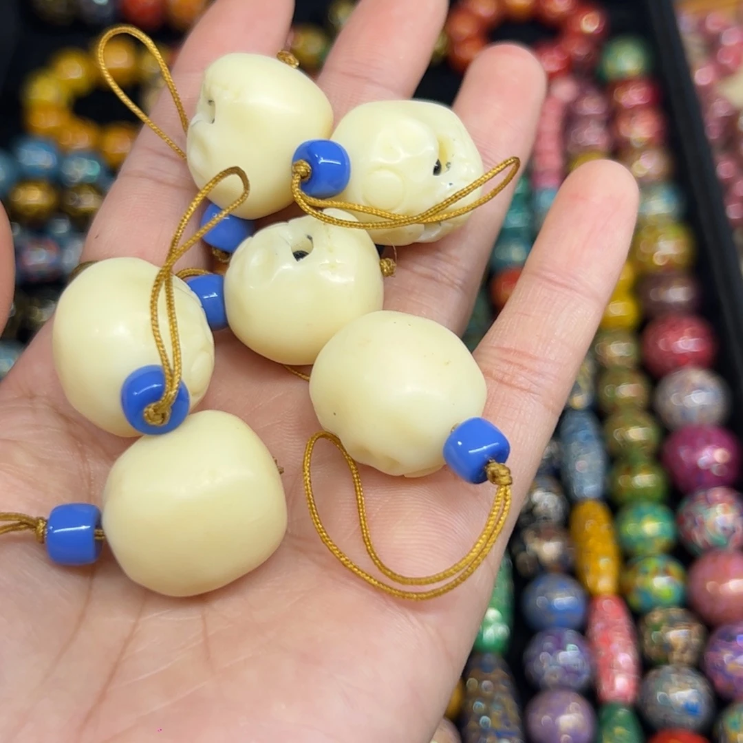 晴***妹无事牌维腊木（绿檀）