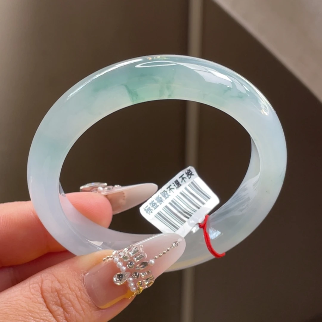 翡翠未镶嵌手镯冰胶飘花正圈手镯