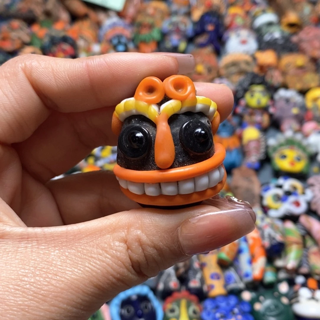 琉璃颈饰印度尼西亚大牙