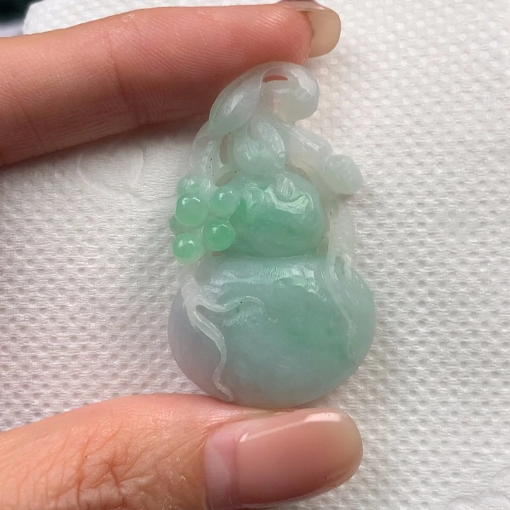 平***淡定制翡翠未镶嵌翡翠