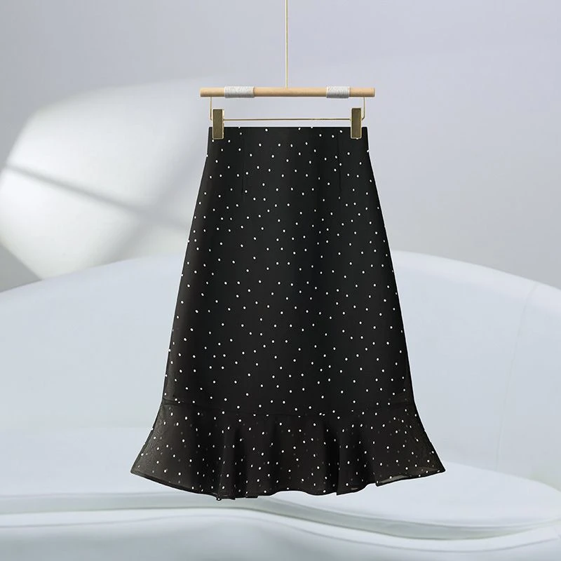 2025半身裙中长款碎花气质高腰遮胯包臀显瘦A字裙荷叶边裙子