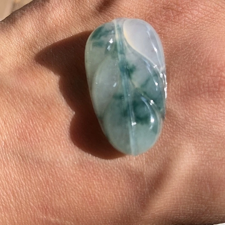 未镶嵌定制翡翠叶子