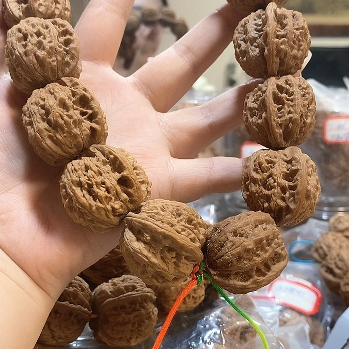 文玩核桃吊坠狂***面平顶手持打底