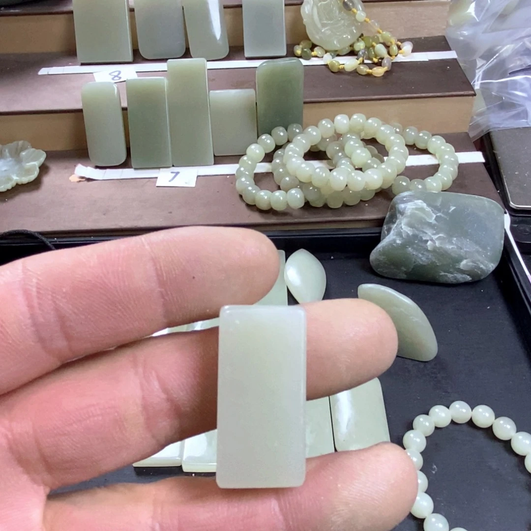 颈饰未镶嵌和田玉懿***蛋050