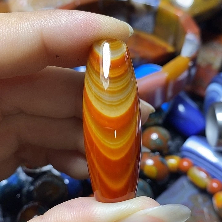 啊***方未镶嵌颈饰玛瑙/玉髓