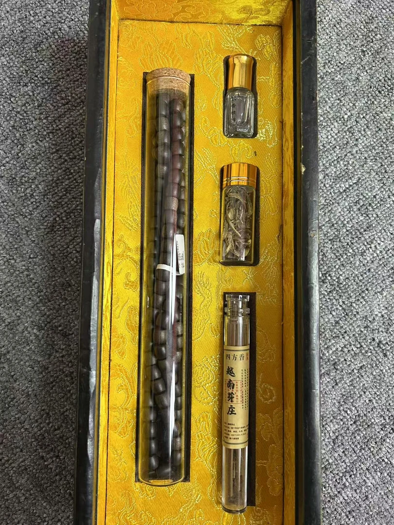 {闪购商品}沉香手串111