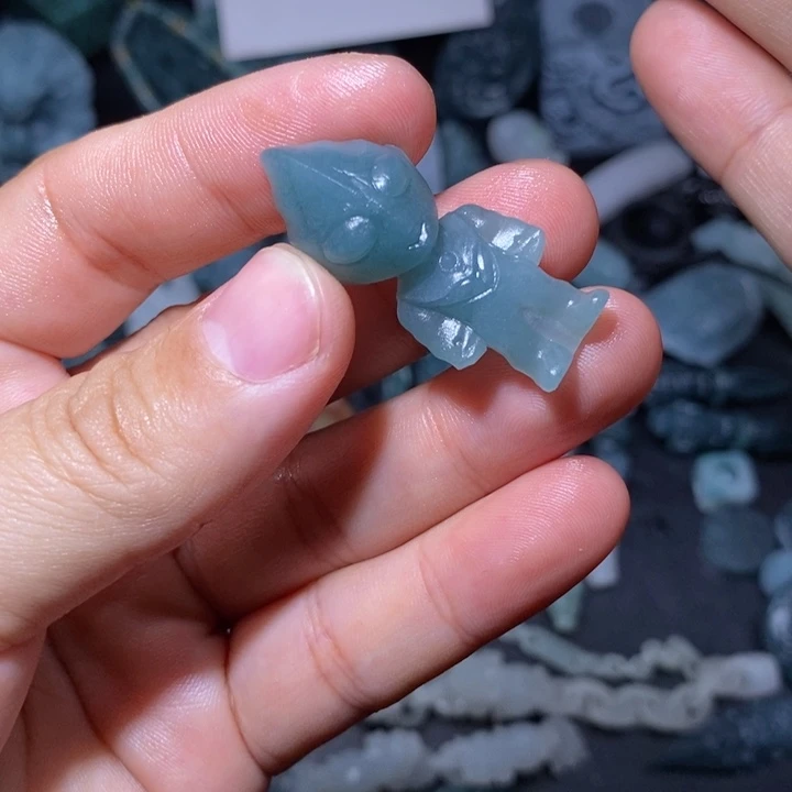 未镶嵌定制翡翠毛