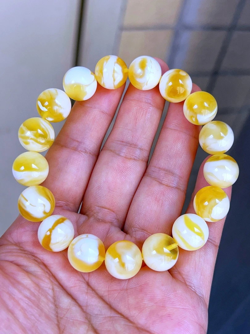 12+俄料金漆白精工圆珠手串