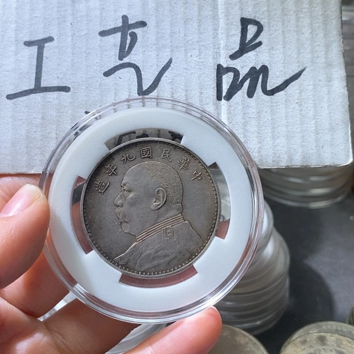 12号高仿现代工艺品