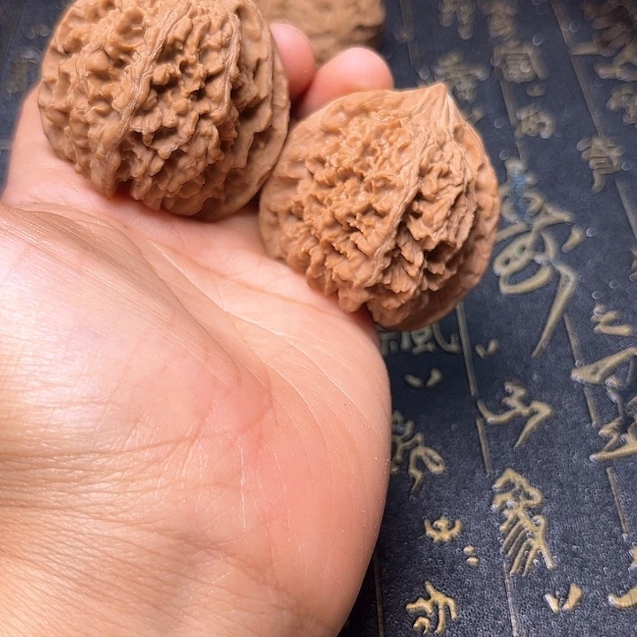 把件文玩核桃满天星