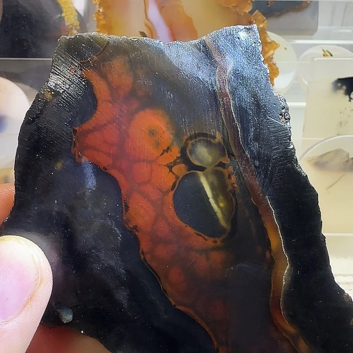 玛瑙/玉髓未镶嵌珠宝奇石