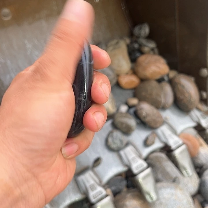 未镶嵌和田玉（糖玉）珠宝奇石
