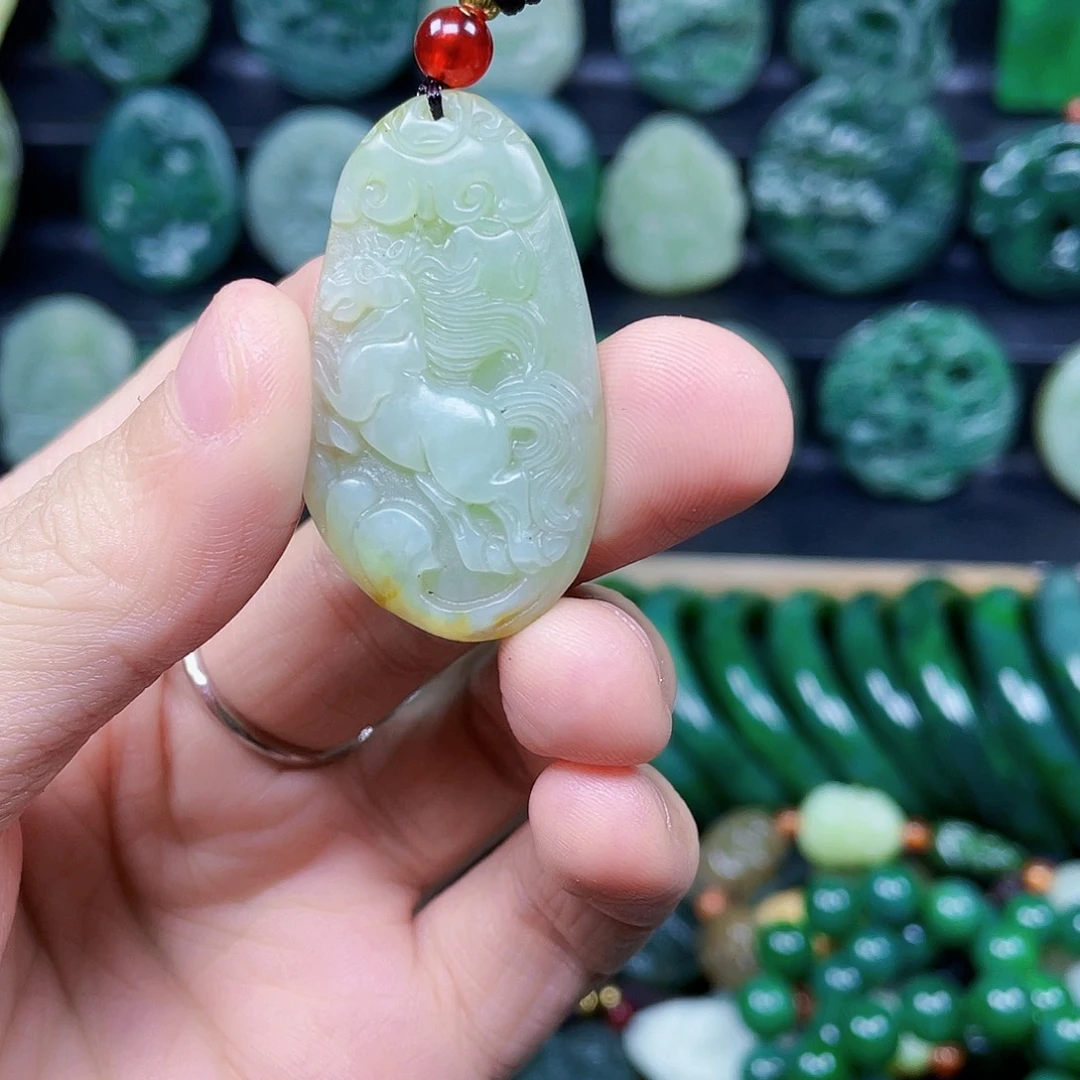 和田玉未镶嵌珠宝半成品