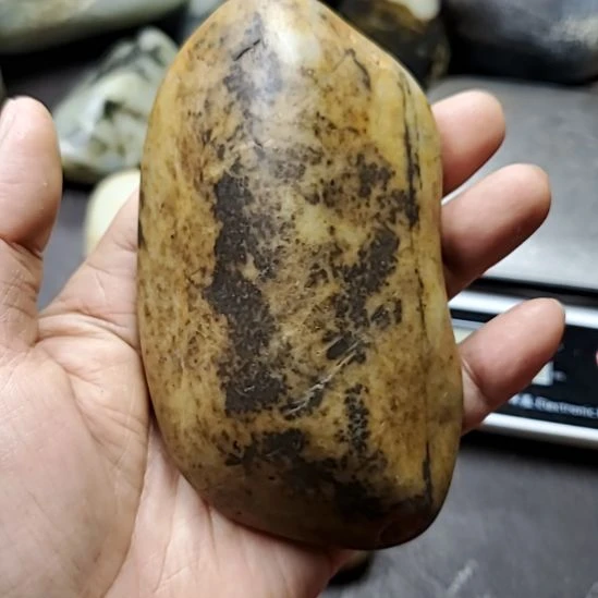 和田玉（糖玉）未镶嵌挂件