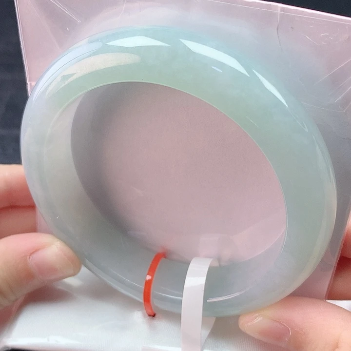 翡翠未镶嵌手镯57圈