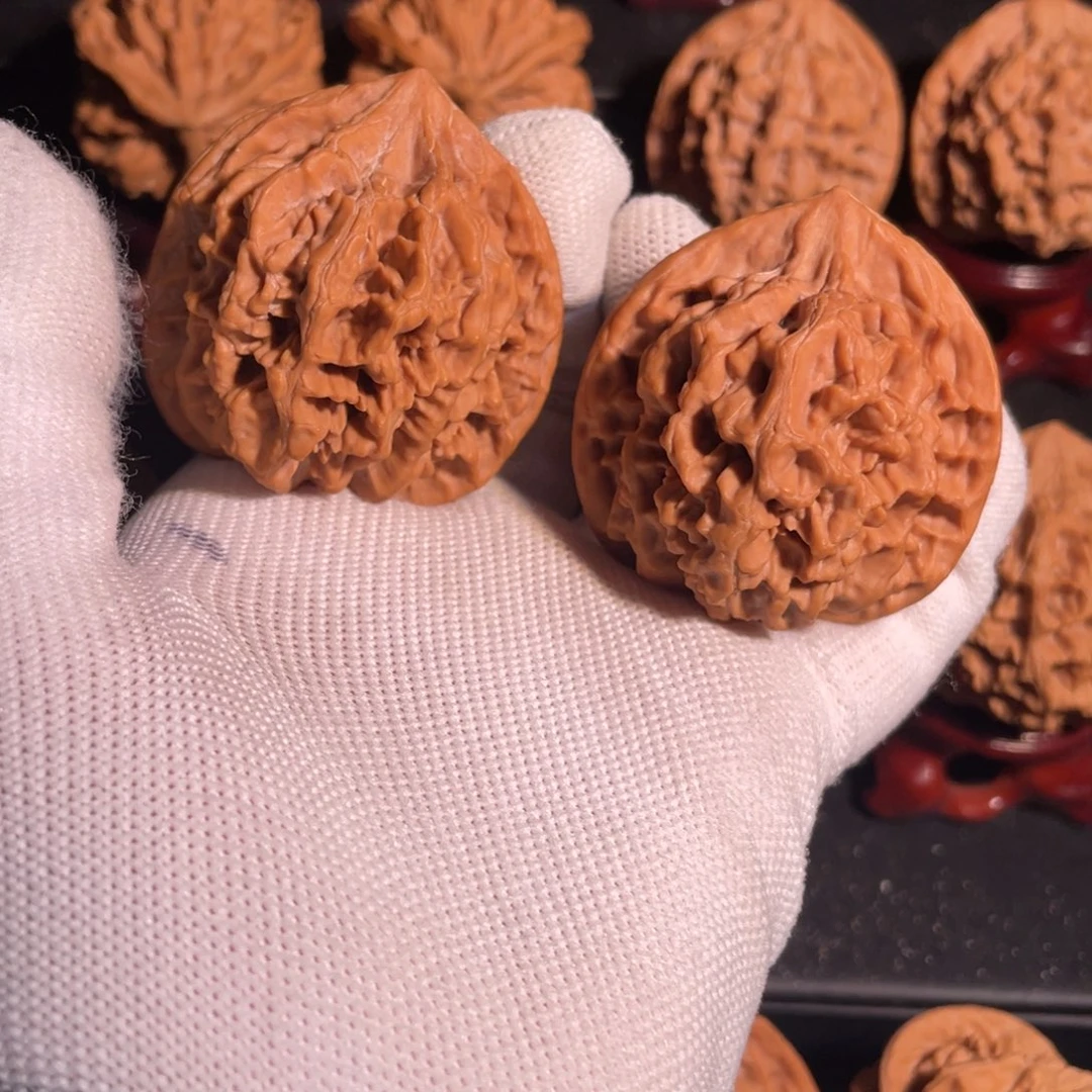 吊坠文玩核桃43官帽53.6克