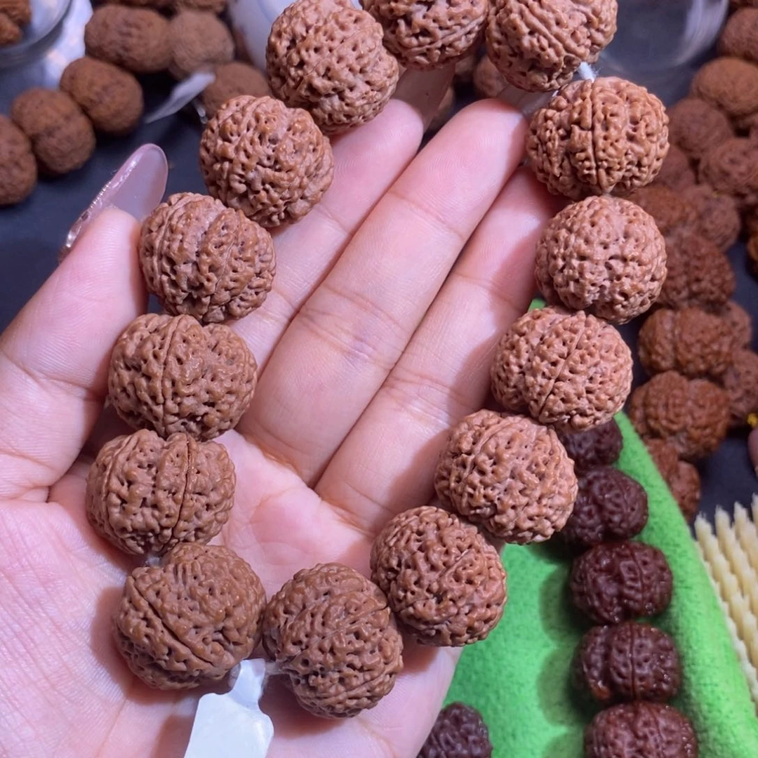 金刚菩提手串六瓣招财针孔蜂王22mm