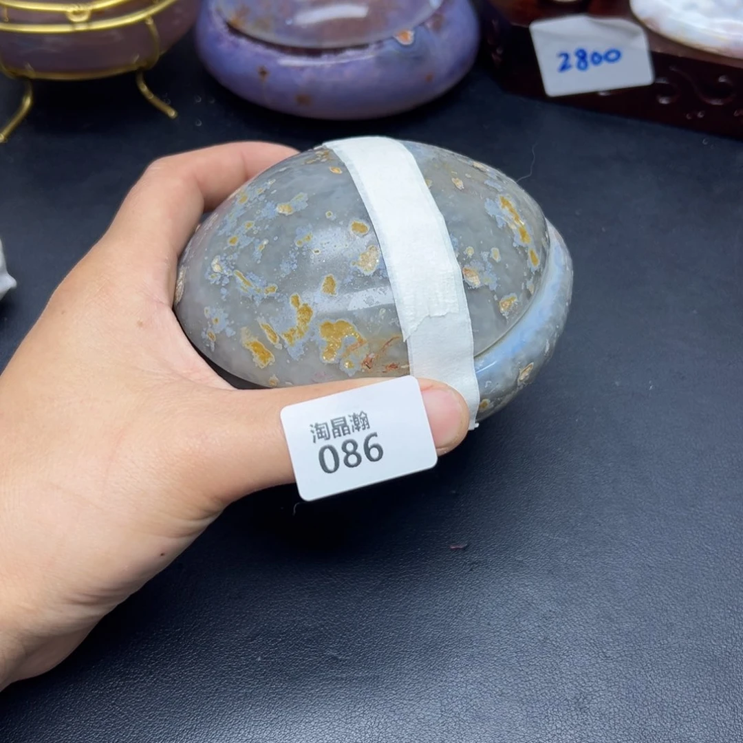 玛瑙/玉髓未镶嵌珠宝半成品行**疆