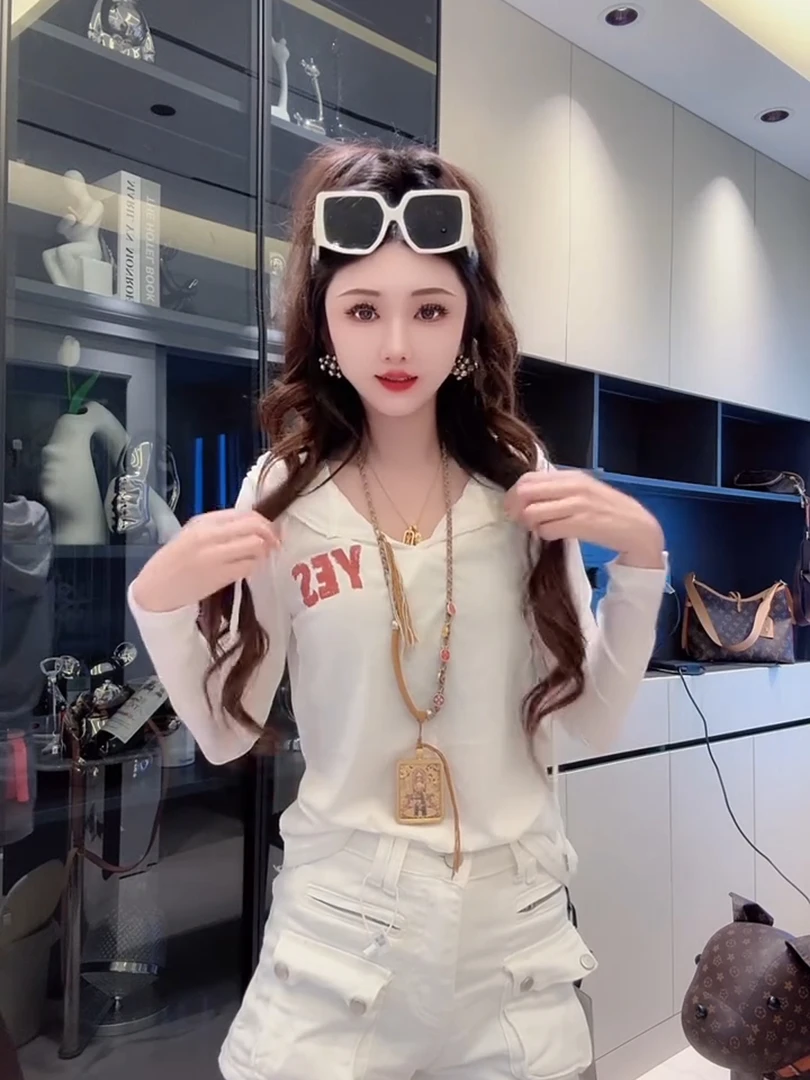 欧货2025秋季新款连帽字母印花长袖T恤女修身洋气百搭减龄上衣潮